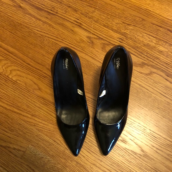 Pointed toe patent leather heels - Picture 5 of 6